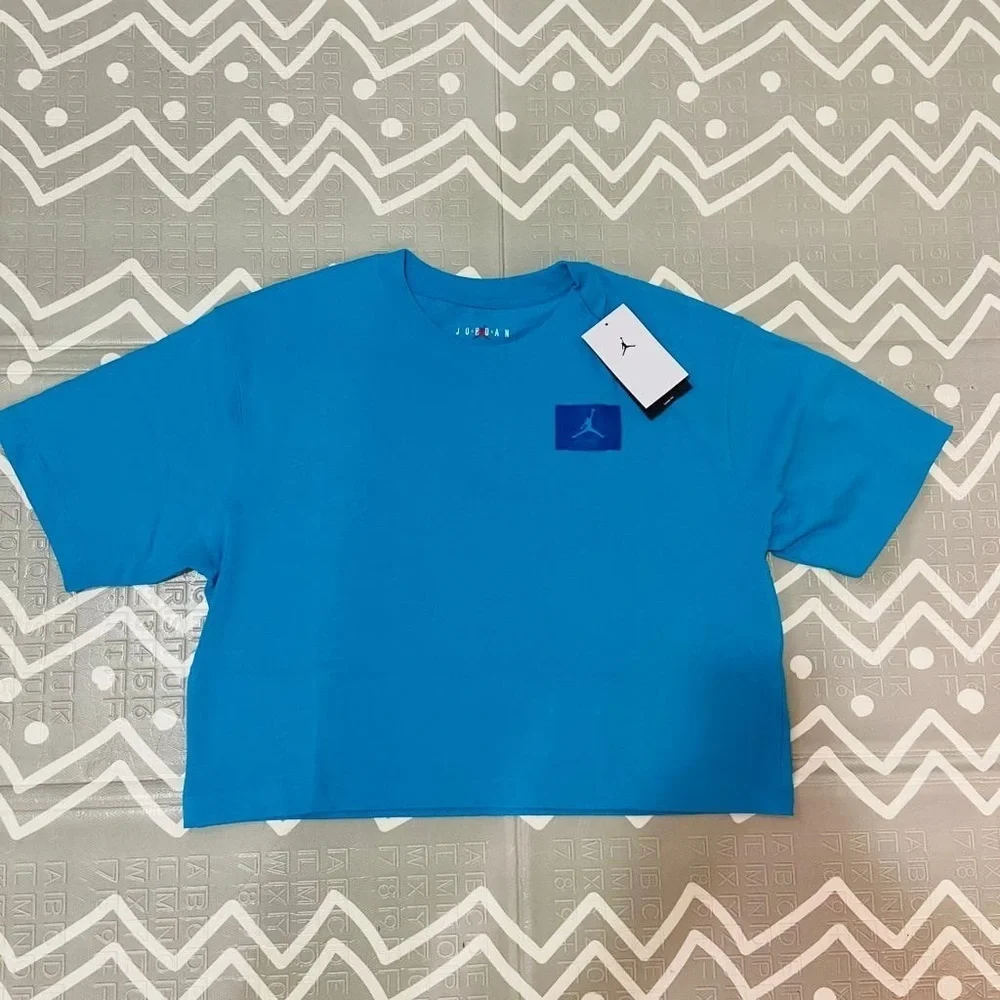 Nike air Jordan flight loose fit crop top shirt